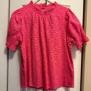 J CREW SMOCKED PUFF SLEEVE TOP IN EYELET.  FESTIVAL PINK. MEDIUM. NEW WITH TAGS